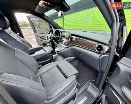 Мерседес В-Класс 2023 в Киеве на Automoto.ua Черный Мерседес В-Класс, объемом двигателя 1.95 л и пробегом 3 тыс. км за 102900 $, фото 47 на Automoto.ua