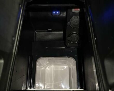 Чорний Мерседес В-Клас, об'ємом двигуна 2.14 л та пробігом 35 тис. км за 89700 $, фото 49 на Automoto.ua