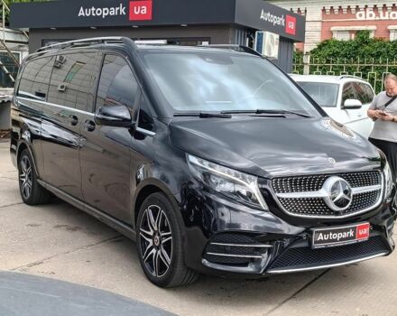 Чорний Мерседес В-Клас, об'ємом двигуна 2 л та пробігом 36 тис. км за 158930 $, фото 13 на Automoto.ua