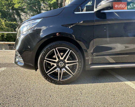 Черный Мерседес В-Класс, объемом двигателя 1.95 л и пробегом 57 тыс. км за 101000 $, фото 8 на Automoto.ua