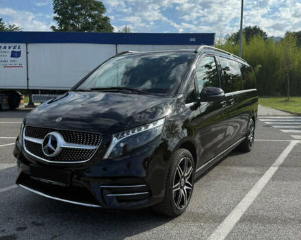 Чорний Мерседес В-Клас, об'ємом двигуна 1.95 л та пробігом 59 тис. км за 84000 $, фото 1 на Automoto.ua