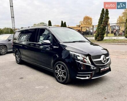 Мерседес В-Класс 2023 в Киеве на Automoto.ua Черный Мерседес В-Класс, объемом двигателя 2.14 л и пробегом 28 тыс. км за 134999 $, фото 8 на Automoto.ua