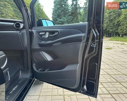 Черный Мерседес В-Класс, объемом двигателя 2.14 л и пробегом 48 тыс. км за 81900 $, фото 7 на Automoto.ua