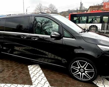 Черный Мерседес В-Класс, объемом двигателя 2.14 л и пробегом 78 тыс. км за 115000 $, фото 3 на Automoto.ua