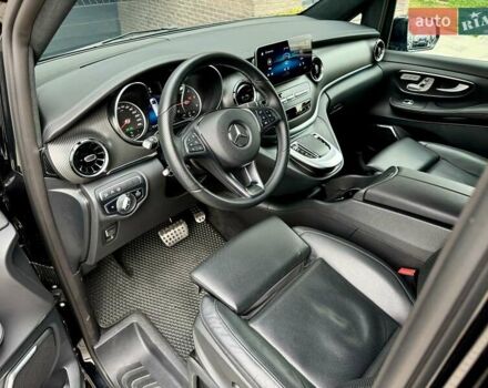 Черный Мерседес В-Класс, объемом двигателя 2 л и пробегом 56 тыс. км за 97000 $, фото 25 на Automoto.ua