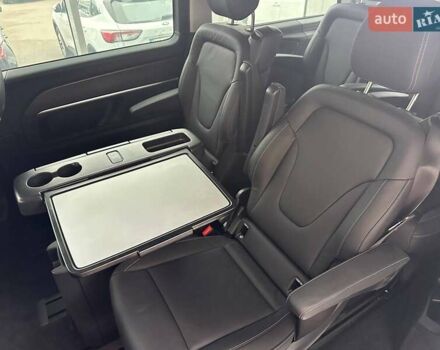 Чорний Мерседес В-Клас, об'ємом двигуна 2 л та пробігом 40 тис. км за 79500 $, фото 11 на Automoto.ua