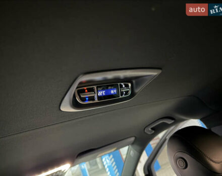 Черный Мерседес В-Класс, объемом двигателя 1.95 л и пробегом 8 тыс. км за 129900 $, фото 42 на Automoto.ua