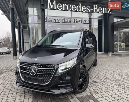 Черный Мерседес В-Класс, объемом двигателя 2.14 л и пробегом 8 тыс. км за 99700 $, фото 1 на Automoto.ua