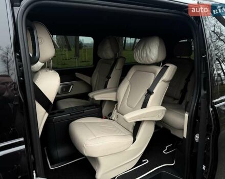 Черный Мерседес В-Класс, объемом двигателя 2 л и пробегом 41 тыс. км за 110000 $, фото 21 на Automoto.ua