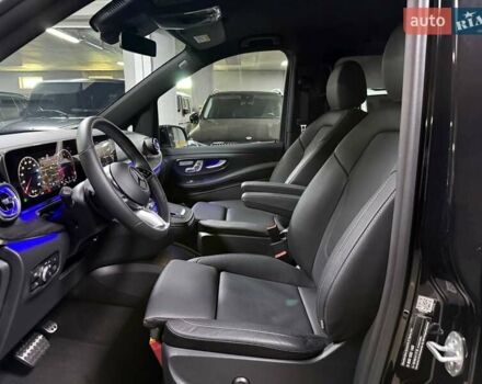 Черный Мерседес В-Класс, объемом двигателя 1.9 л и пробегом 8 тыс. км за 119500 $, фото 44 на Automoto.ua