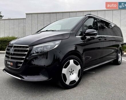 Черный Мерседес В-Класс, объемом двигателя 1.95 л и пробегом 38 тыс. км за 137700 $, фото 5 на Automoto.ua