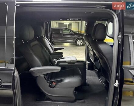 Черный Мерседес В-Класс, объемом двигателя 1.9 л и пробегом 8 тыс. км за 119500 $, фото 52 на Automoto.ua