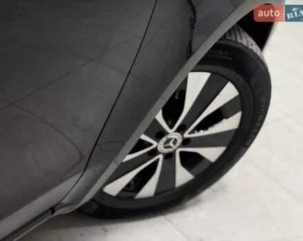 Черный Мерседес В-Класс, объемом двигателя 1.95 л и пробегом 53 тыс. км за 107500 $, фото 6 на Automoto.ua