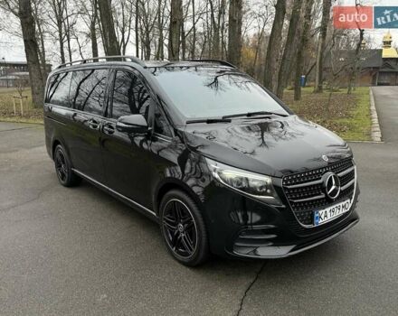 Черный Мерседес В-Класс, объемом двигателя 2 л и пробегом 41 тыс. км за 110000 $, фото 4 на Automoto.ua