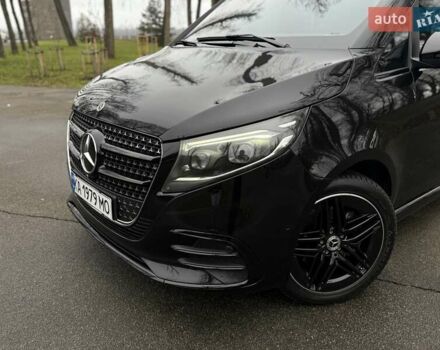 Черный Мерседес В-Класс, объемом двигателя 2 л и пробегом 41 тыс. км за 110000 $, фото 1 на Automoto.ua