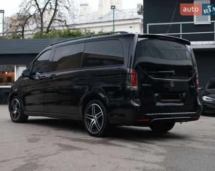 Черный Мерседес В-Класс, объемом двигателя 1.95 л и пробегом 19 тыс. км за 125000 $, фото 6 на Automoto.ua