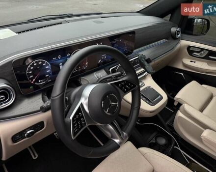 Черный Мерседес В-Класс, объемом двигателя 2 л и пробегом 41 тыс. км за 110000 $, фото 20 на Automoto.ua