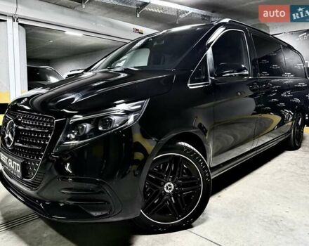 Черный Мерседес В-Класс, объемом двигателя 1.9 л и пробегом 8 тыс. км за 119500 $, фото 108 на Automoto.ua