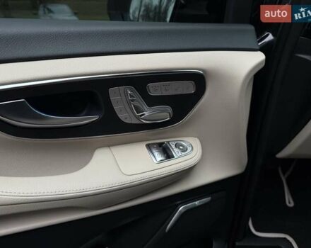 Черный Мерседес В-Класс, объемом двигателя 2 л и пробегом 41 тыс. км за 110000 $, фото 18 на Automoto.ua