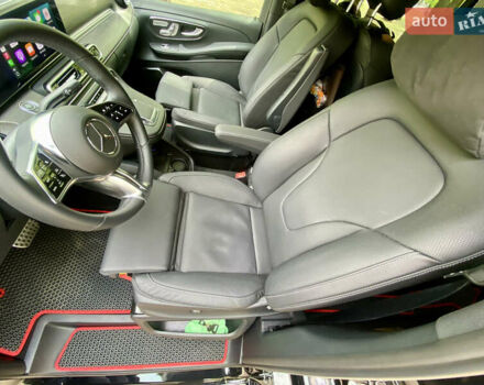 Чорний Мерседес В-Клас, об'ємом двигуна 1.95 л та пробігом 32 тис. км за 131500 $, фото 25 на Automoto.ua