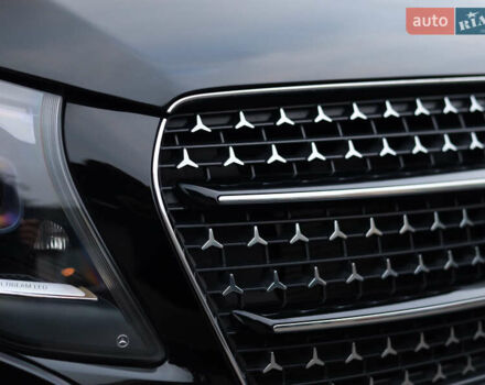 Черный Мерседес В-Класс, объемом двигателя 1.95 л и пробегом 19 тыс. км за 125000 $, фото 9 на Automoto.ua