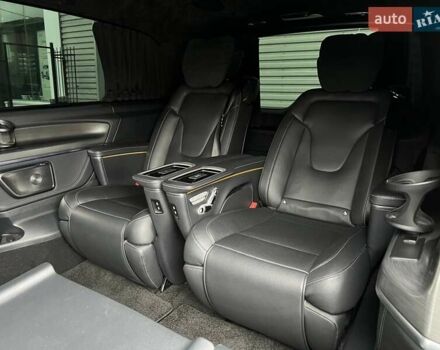 Черный Мерседес В-Класс, объемом двигателя 1.95 л и пробегом 93 тыс. км за 98500 $, фото 25 на Automoto.ua