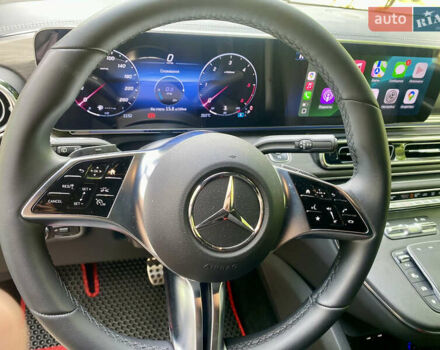 Чорний Мерседес В-Клас, об'ємом двигуна 1.95 л та пробігом 32 тис. км за 131500 $, фото 26 на Automoto.ua