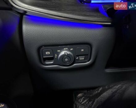 Черный Мерседес В-Класс, объемом двигателя 1.9 л и пробегом 8 тыс. км за 119500 $, фото 77 на Automoto.ua