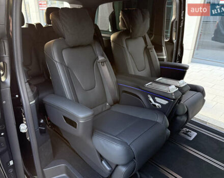 Черный Мерседес В-Класс, объемом двигателя 1.95 л и пробегом 1 тыс. км за 159000 $, фото 53 на Automoto.ua