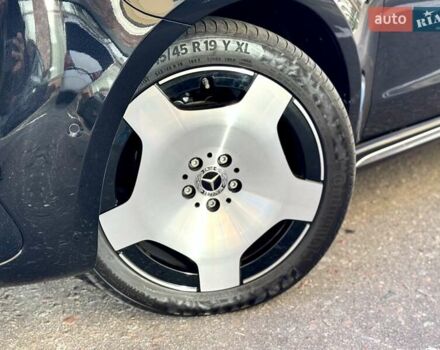 Черный Мерседес В-Класс, объемом двигателя 1.95 л и пробегом 3 тыс. км за 165000 $, фото 4 на Automoto.ua