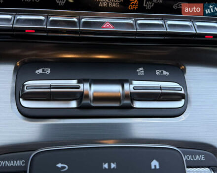 Черный Мерседес В-Класс, объемом двигателя 1.95 л и пробегом 1 тыс. км за 159000 $, фото 80 на Automoto.ua