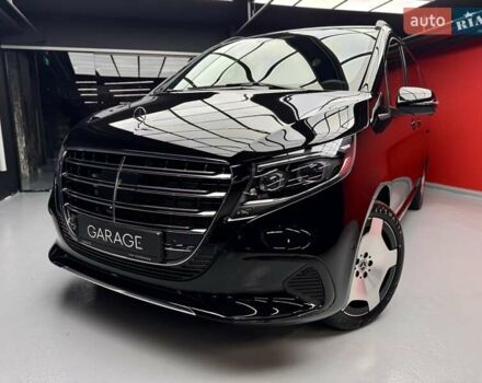 Чорний Мерседес В-Клас, об'ємом двигуна 1.9 л та пробігом 1 тис. км за 159800 $, фото 3 на Automoto.ua