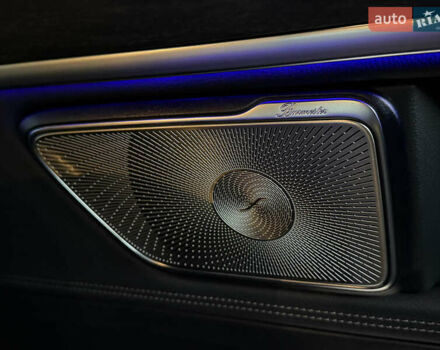 Черный Мерседес В-Класс, объемом двигателя 1.95 л и пробегом 1 тыс. км за 159000 $, фото 88 на Automoto.ua
