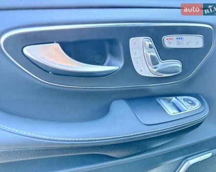 Черный Мерседес В-Класс, объемом двигателя 1.95 л и пробегом 3 тыс. км за 165000 $, фото 22 на Automoto.ua