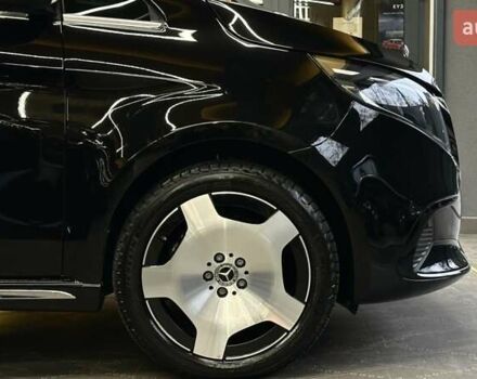 Черный Мерседес В-Класс, объемом двигателя 2.14 л и пробегом 15 тыс. км за 178000 $, фото 1 на Automoto.ua