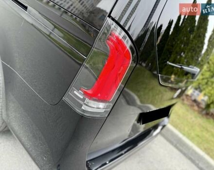 Черный Мерседес В-Класс, объемом двигателя 1.95 л и пробегом 3 тыс. км за 162000 $, фото 6 на Automoto.ua