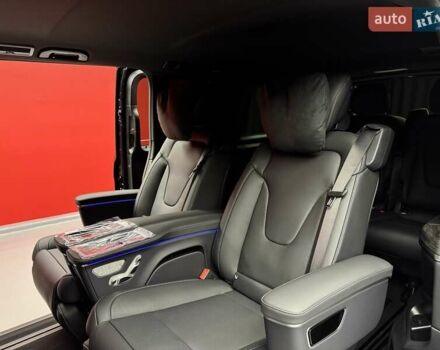 Чорний Мерседес В-Клас, об'ємом двигуна 1.9 л та пробігом 1 тис. км за 159800 $, фото 47 на Automoto.ua