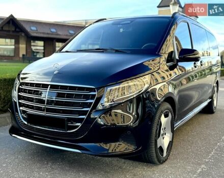 Черный Мерседес В-Класс, объемом двигателя 1.95 л и пробегом 3 тыс. км за 163000 $, фото 17 на Automoto.ua