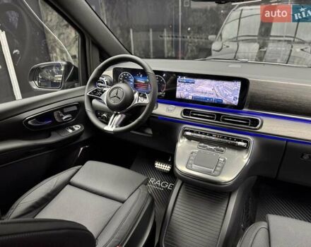 Чорний Мерседес В-Клас, об'ємом двигуна 1.9 л та пробігом 1 тис. км за 159800 $, фото 44 на Automoto.ua