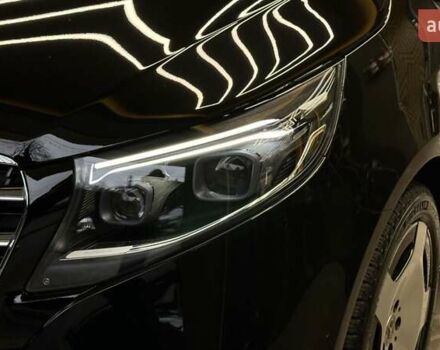 Черный Мерседес В-Класс, объемом двигателя 2.14 л и пробегом 15 тыс. км за 178000 $, фото 22 на Automoto.ua