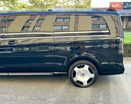 Черный Мерседес В-Класс, объемом двигателя 1.95 л и пробегом 3 тыс. км за 165000 $, фото 6 на Automoto.ua