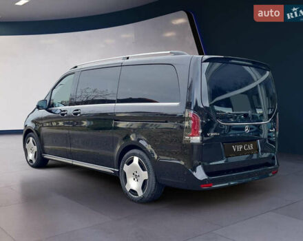 Черный Мерседес В-Класс, объемом двигателя 2.14 л и пробегом 1 тыс. км за 151999 $, фото 2 на Automoto.ua