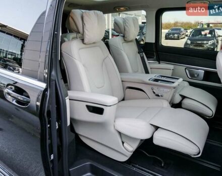 Черный Мерседес В-Класс, объемом двигателя 2.14 л и пробегом 1 тыс. км за 151999 $, фото 7 на Automoto.ua