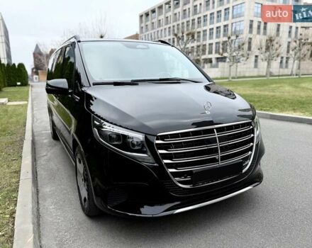 Черный Мерседес В-Класс, объемом двигателя 1.95 л и пробегом 3 тыс. км за 162000 $, фото 11 на Automoto.ua