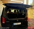 Черный Мерседес В-Класс, объемом двигателя 2 л и пробегом 97 тыс. км за 75000 $, фото 2 на Automoto.ua