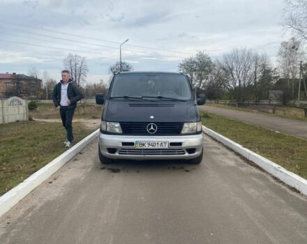 Черный Мерседес В-Класс, объемом двигателя 2.1 л и пробегом 400 тыс. км за 2900 $, фото 1 на Automoto.ua