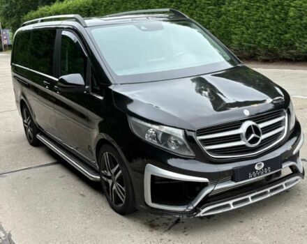 Чорний Мерседес В-Клас, об'ємом двигуна 2.1 л та пробігом 79 тис. км за 11000 $, фото 1 на Automoto.ua