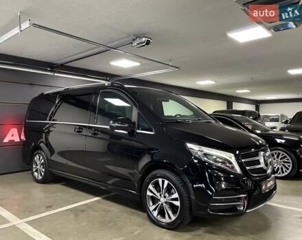 Чорний Мерседес В-Клас, об'ємом двигуна 2.14 л та пробігом 312 тис. км за 45700 $, фото 1 на Automoto.ua