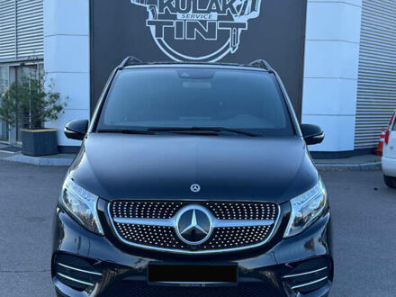 Черный Мерседес В-Класс, объемом двигателя 2.14 л и пробегом 55 тыс. км за 85000 $, фото 1 на Automoto.ua