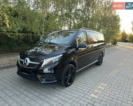 Черный Мерседес В-Класс, объемом двигателя 1.95 л и пробегом 180 тыс. км за 74500 $, фото 1 на Automoto.ua